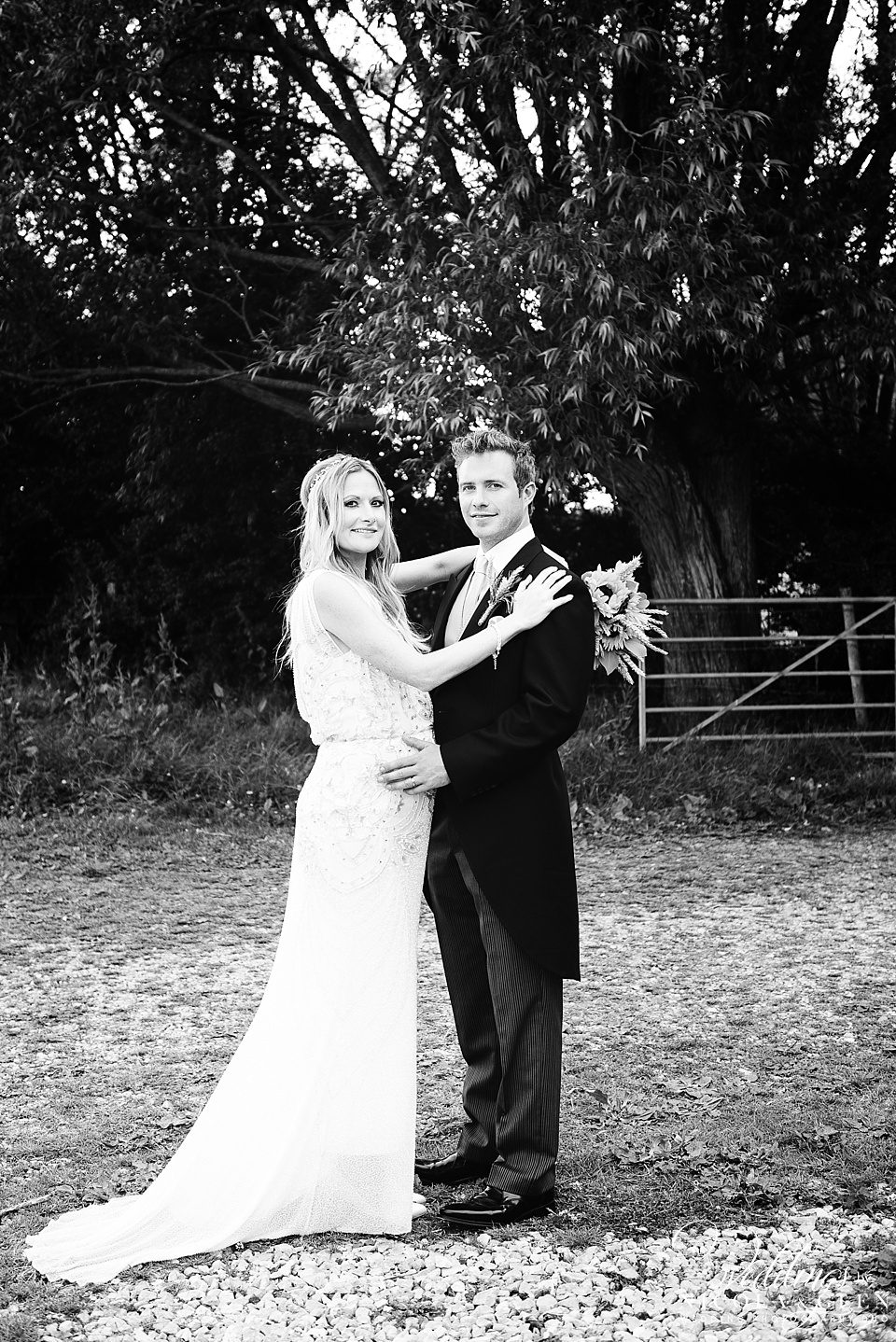 oxfordshire marquee wedding photo