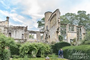 Sudeley Castle White Garden Wedding Photo